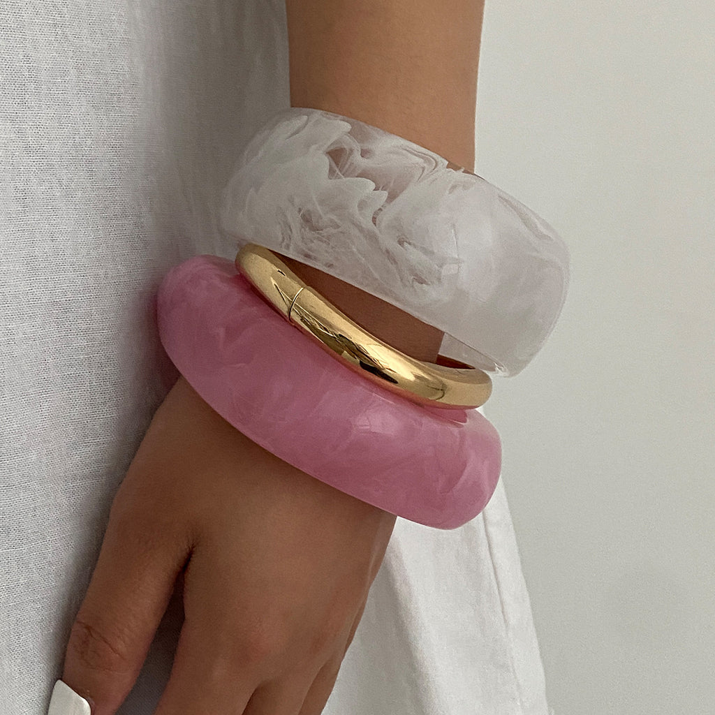 Ombre-textured Acrylic Wide Bracelet For Women