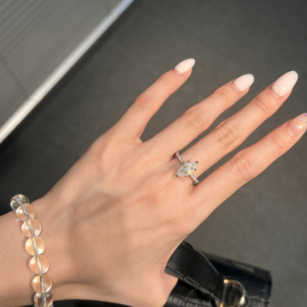 S925 Sterling Silver 2-Carat 6x12 White Marquise-Shape Moissanite Ring