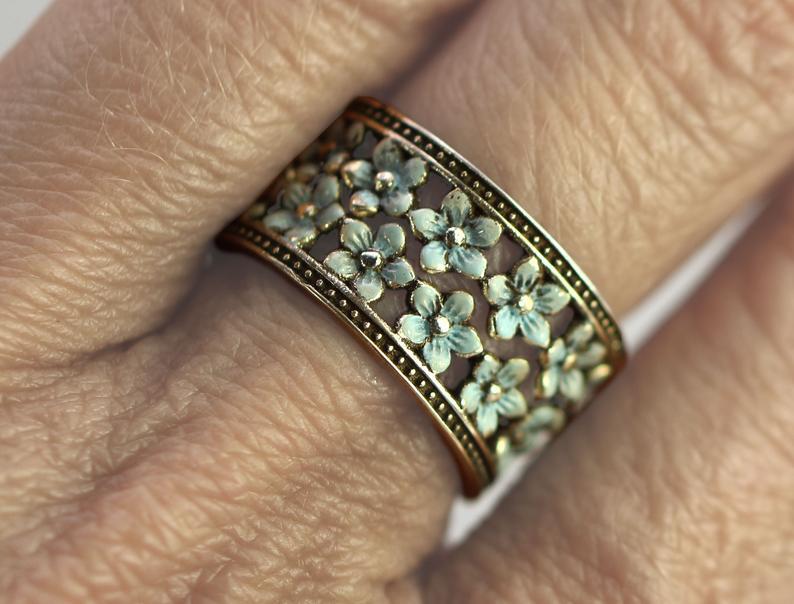 Fashionable Vintage Floral Crown Open Ring