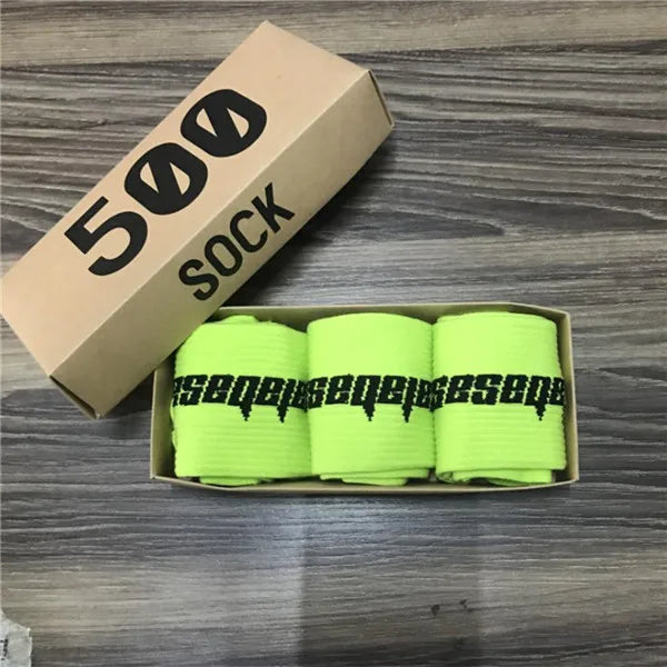 3 Pairs/Box Socks Men Crew Male Street Kanye West Hip Hop Match Basketball Fuzzy Socks Men Women Fashion Socks Gifts for Men