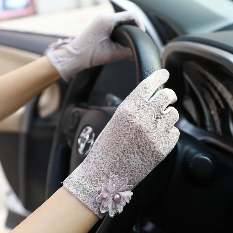 Women Summer Sexy Lace Big Flower Thin Mesh Breathable Sunscreen Touch Screen Non-Slip Drive Cycling Anti-UV Elegant Gloves