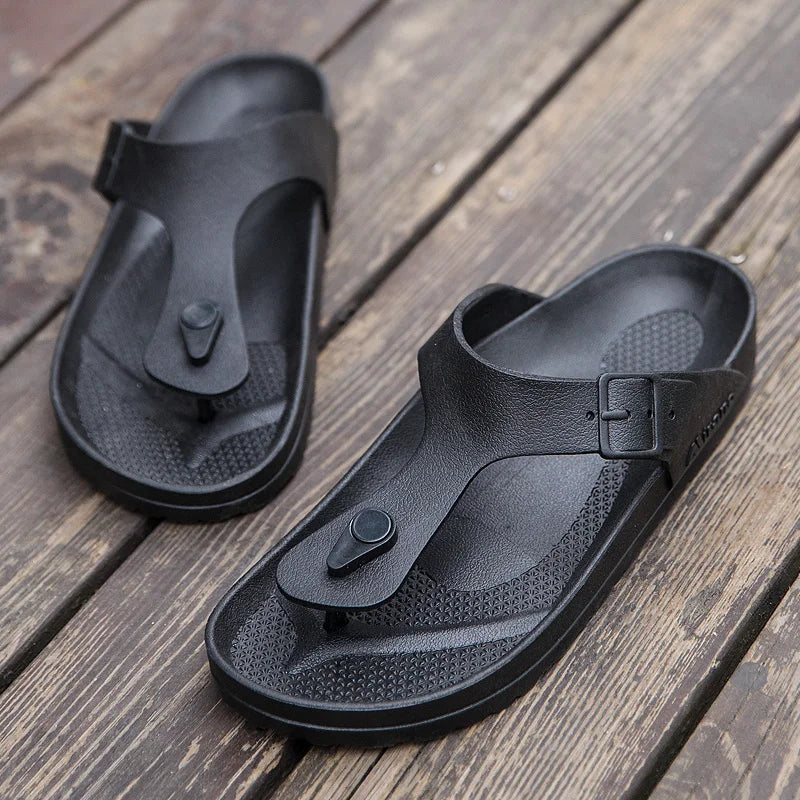 2026 New Summer Flip-flops for Men, Anti-slip, Trendy and Casual Solid-color Beach Shoes