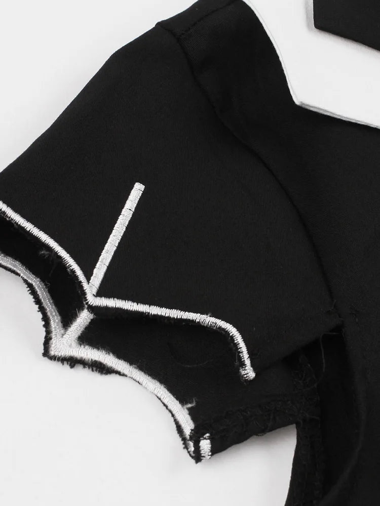 Tonval Bat Embroidery Halloween Costumes Party Vintage Dresses for Women Cap Sleeve Keyhole Front Retro A Line Dress