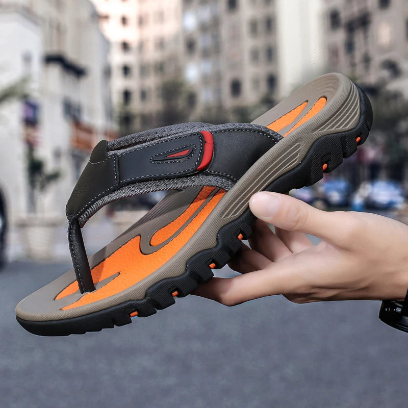 Beach Shoes for Man Fashion Outdoor Men Sandals Flip Flops Anti Slip Breathable Sneakers Men Sports Shoe 2025 New Arrival Summer