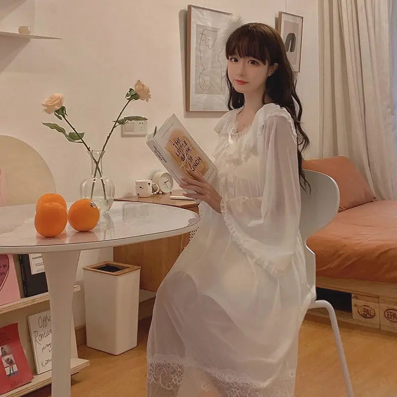 Female Dress Nightgowns Long Sleeve Autumn Sleepwear Sexy Lace Princess Nightwear Dress Nightshirts Vintage Palace Nightgown