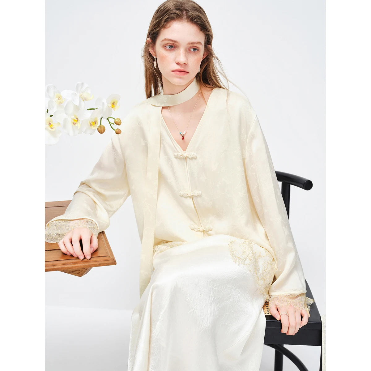 FSLE New Chinese-inspired Women's Satin Jacquard V-Neck Blazer Button Closure Acetate Fabric Sash Blouse Spring 2026 New Arrival