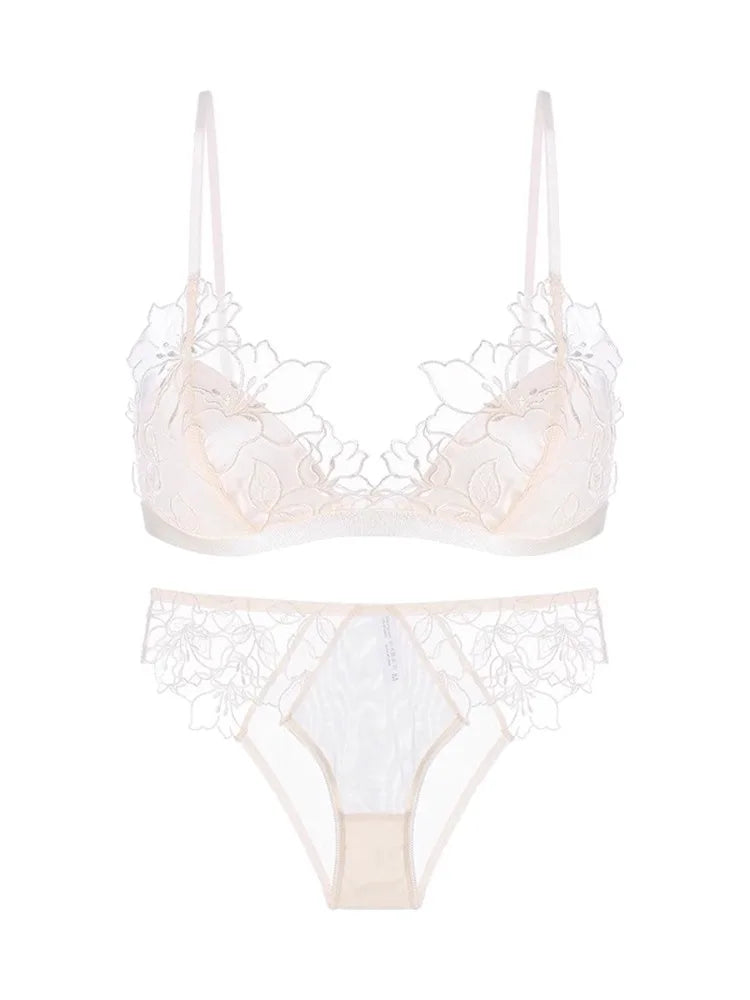 Sexy French Lace Bralette & Underwear Set, Lightweight Wireless Triangle Cup Bra for Women, Pure Elegant Small Boobs S-XL MOYISU