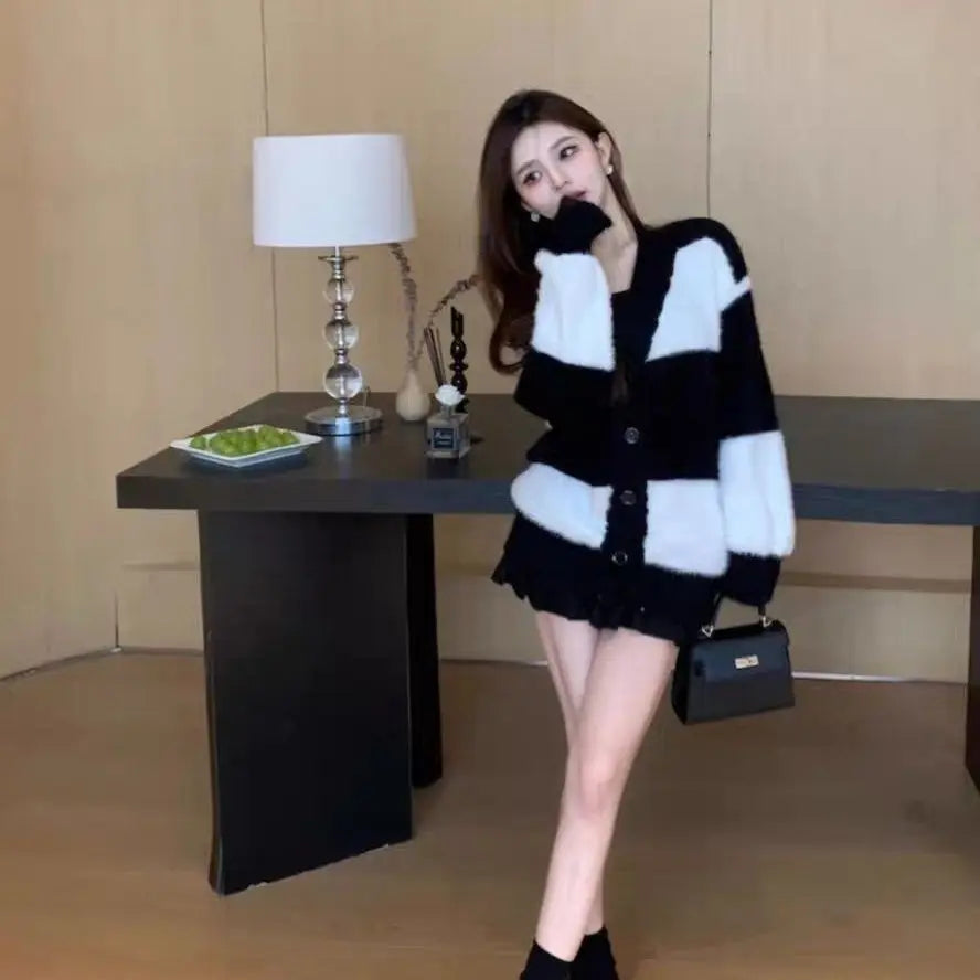 Women Mink Fur Knitted Cardigans Sweaters Autumn Winter Loose Sweet Fashion Stripe Lantern Sleeve Thicken Contrast Color Coats