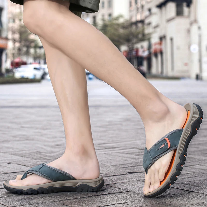 Beach Shoes for Man Fashion Outdoor Men Sandals Flip Flops Anti Slip Breathable Sneakers Men Sports Shoe 2025 New Arrival Summer
