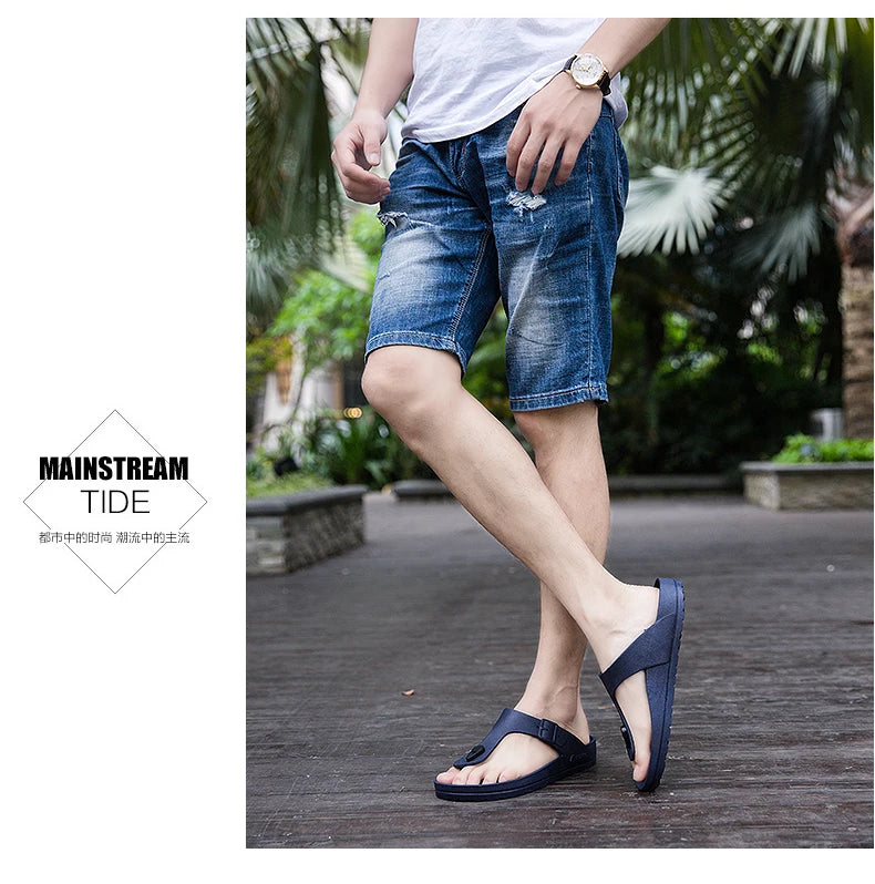 2026 New Summer Flip-flops for Men, Anti-slip, Trendy and Casual Solid-color Beach Shoes
