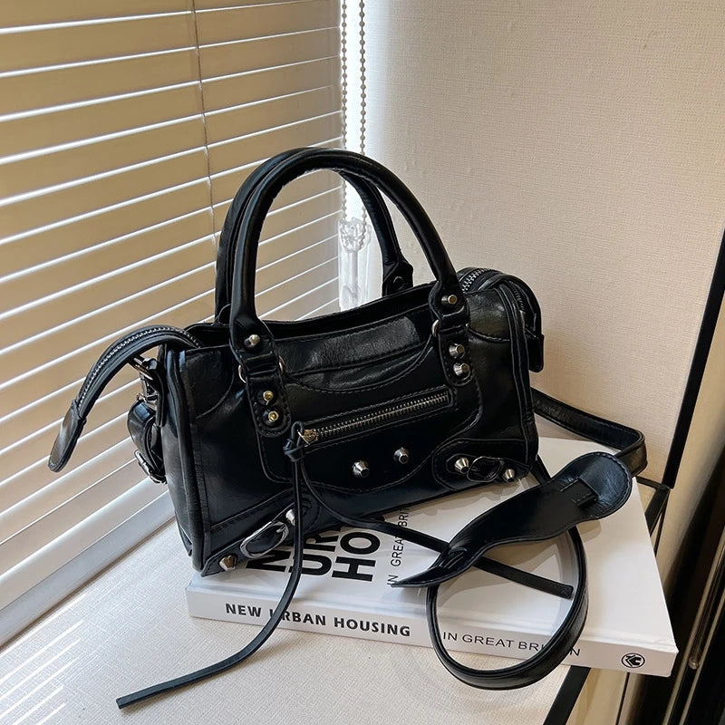 European and American Fashion Rivets Large Capacity Pillow Bag Bowling Motorcycle Handbag Single Shoulder Crossbody Women's Bag