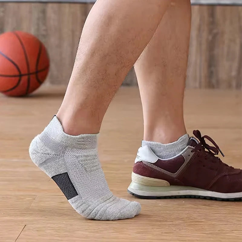 1/3 Pairs Anti-slip Football Socks Men Cotton Sock Short Long Tube Soccer Basketball Sport Socks Breathable Deodorous Sock 39-45