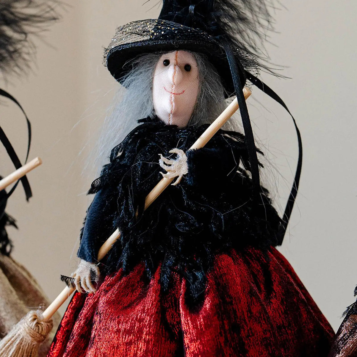 Halloween Witch Doll Decoration Cute Spooky Retro Festival Decoration Witch Doll Halloween Tree Ornaments for Haunted House Bar