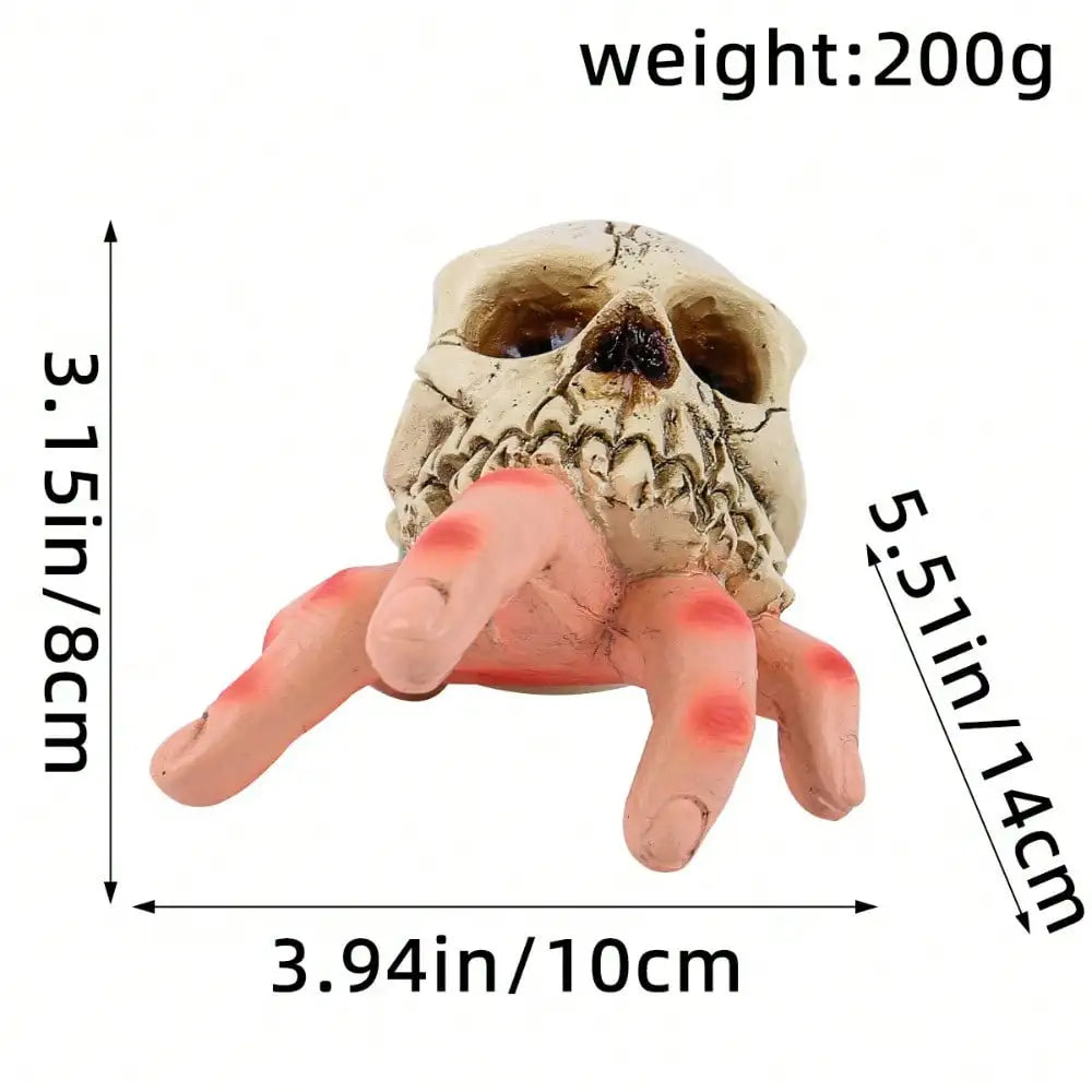 Halloween resin hand held skull ornament, terrifying and realistic skull, suitable for decorating haunted houses and parties