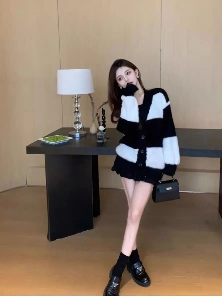 Women Mink Fur Knitted Cardigans Sweaters Autumn Winter Loose Sweet Fashion Stripe Lantern Sleeve Thicken Contrast Color Coats