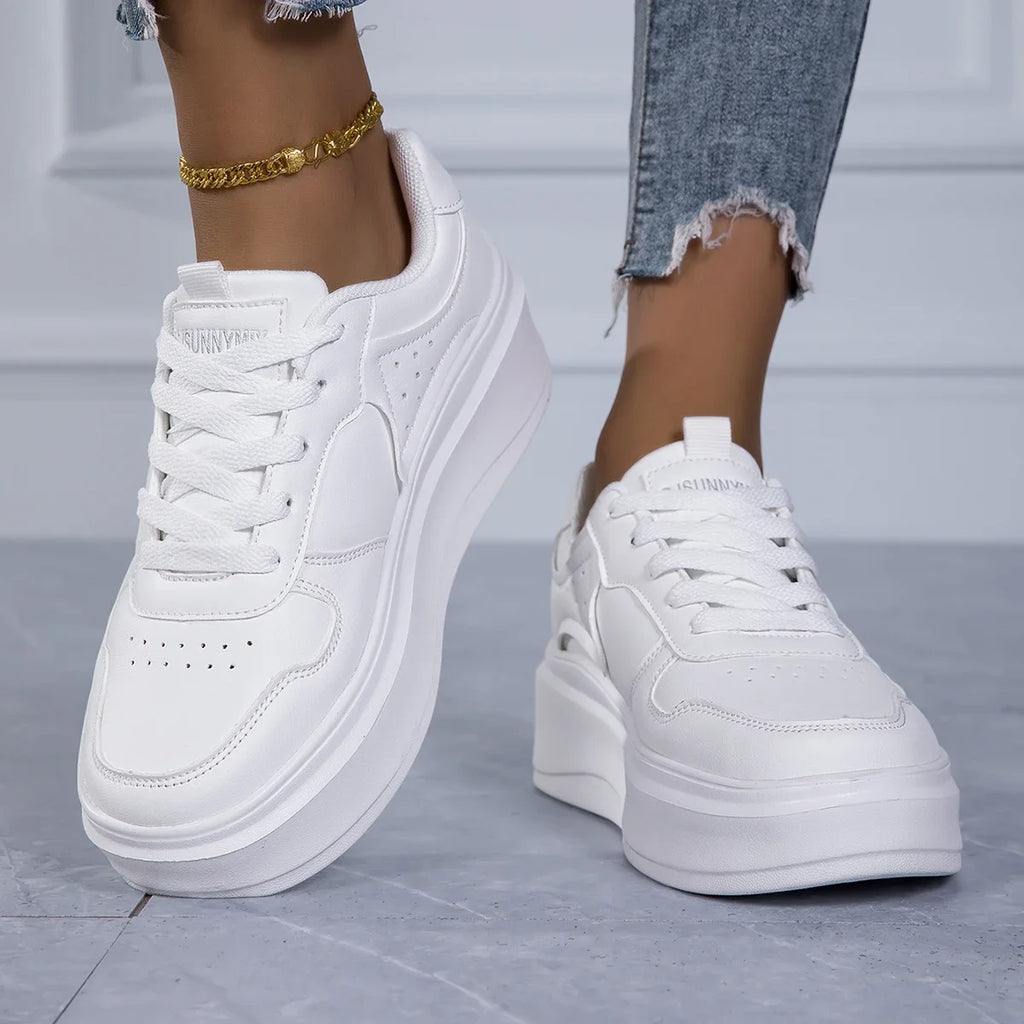 Women's Casual Sports Shoes Thick Bottom Low Tops Lace Up Vulcanised Shoes Lightweight Rubber Soled Winter Season Adult Footwear
