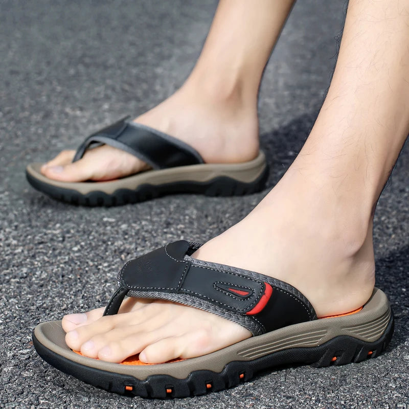 Beach Shoes for Man Fashion Outdoor Men Sandals Flip Flops Anti Slip Breathable Sneakers Men Sports Shoe 2025 New Arrival Summer