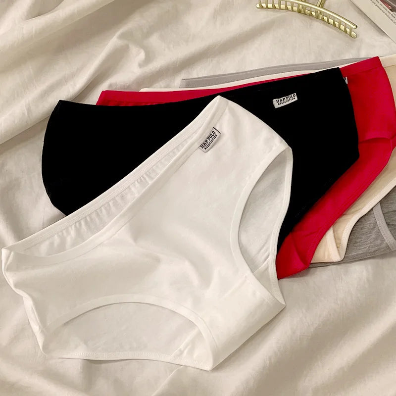 CHUANGERM 7 Pairs Women Solid‑Color Panties Soft Breathable Casual Briefs Cute Ladies Underpants For Daily Wear