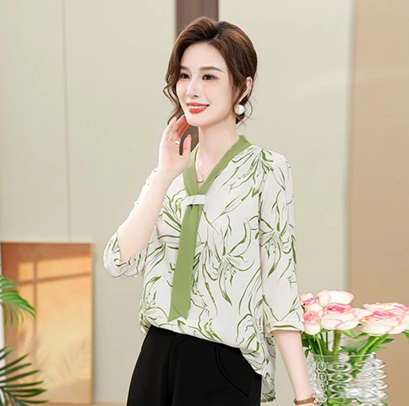 Fashion Printed Spring and Autumn shawl collar Women's Fashion Floral Checked Mid Sleeved Loose Chiffon Tops