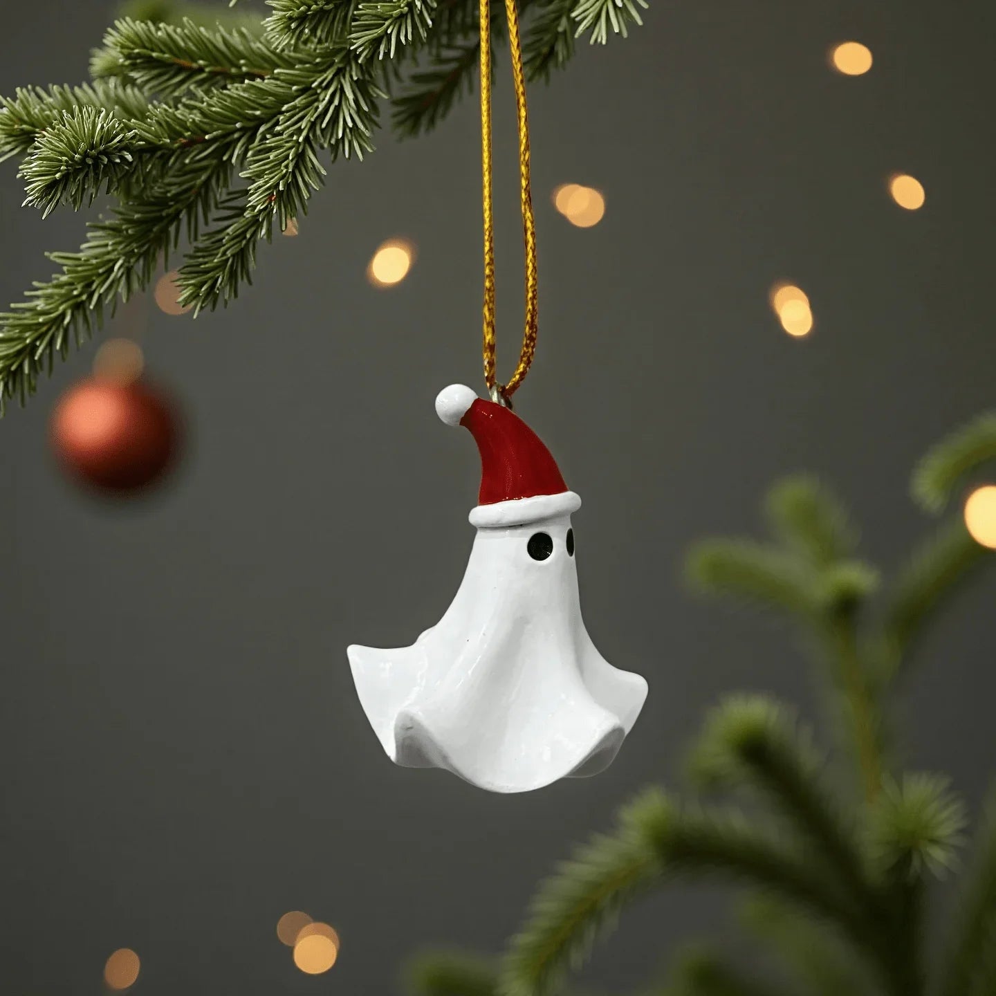 1PC Ghost Christmas Tree Ornament Resin Christmas Tree Pendant Ghost Christmas Tree Decoration Hanging Ornament Party Decoration
