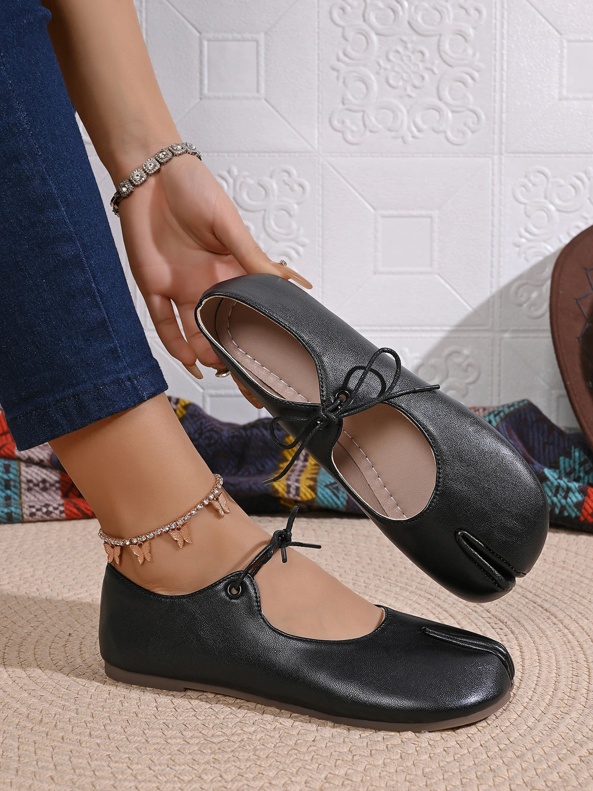Fashion Soft Leather Split Toe Women Tabi Ballet Flats Spring Autumn Comfortable Walking Lazy Loafers Casual Girls Dance Shoes