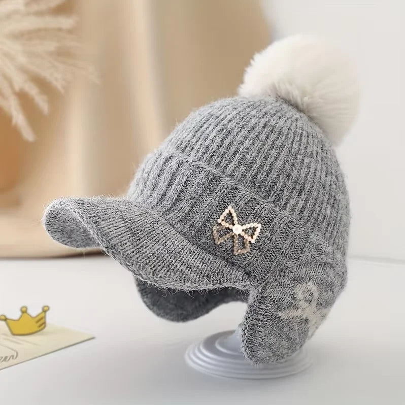 1Piece of Winter Hat, Thickened And Warm, Featuring a Duckbill Design, a Bow And a Pom-Pom. Stylish for Autumn for Kids Aged 4-8