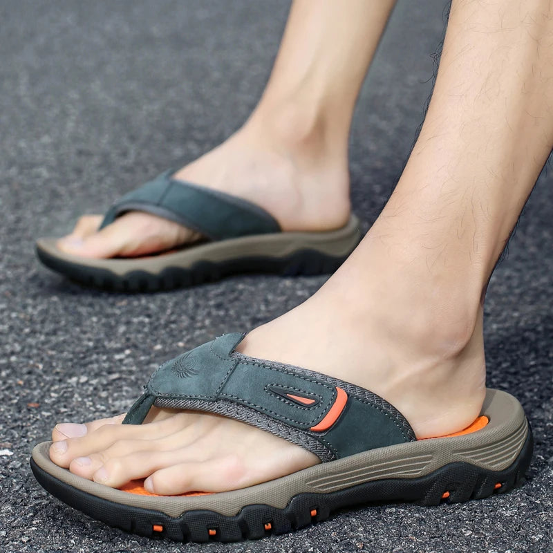 Beach Shoes for Man Fashion Outdoor Men Sandals Flip Flops Anti Slip Breathable Sneakers Men Sports Shoe 2025 New Arrival Summer
