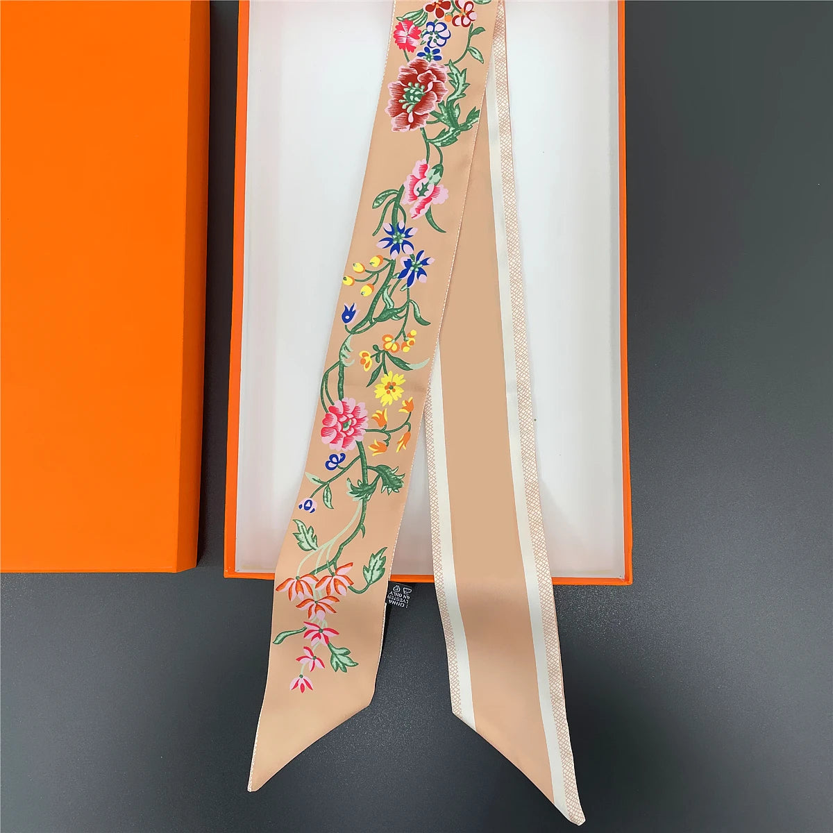 2024 New Design Pansy Tarot Scarf Women Luxury Brand Scarf Skinny Bag Silk Scarves Foulard Hair Neckerchief Headband For Ladies