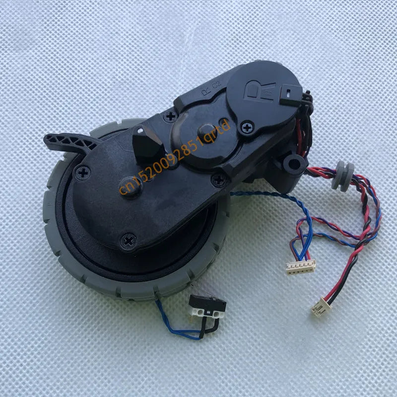 Vacuum Cleaner WHEEL Motor ASSEMBLY for Ecovacs Deebot DX9G  Robot Vacuum Cleaner Parts WHEEL Engine Replacement