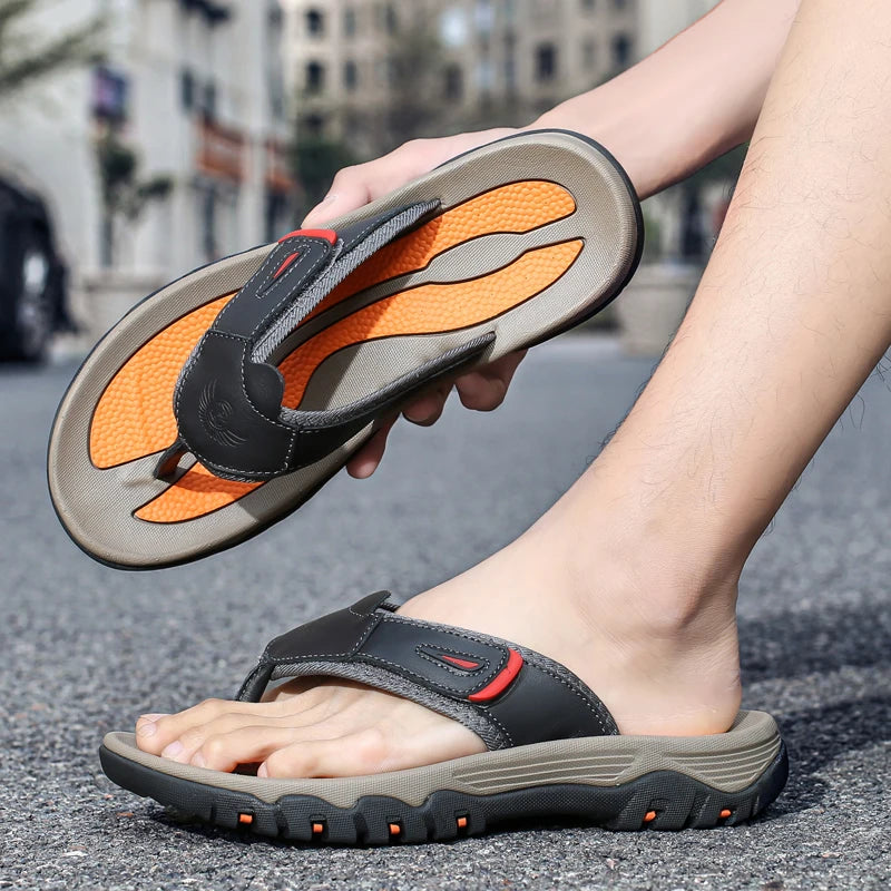 Beach Shoes for Man Fashion Outdoor Men Sandals Flip Flops Anti Slip Breathable Sneakers Men Sports Shoe 2025 New Arrival Summer