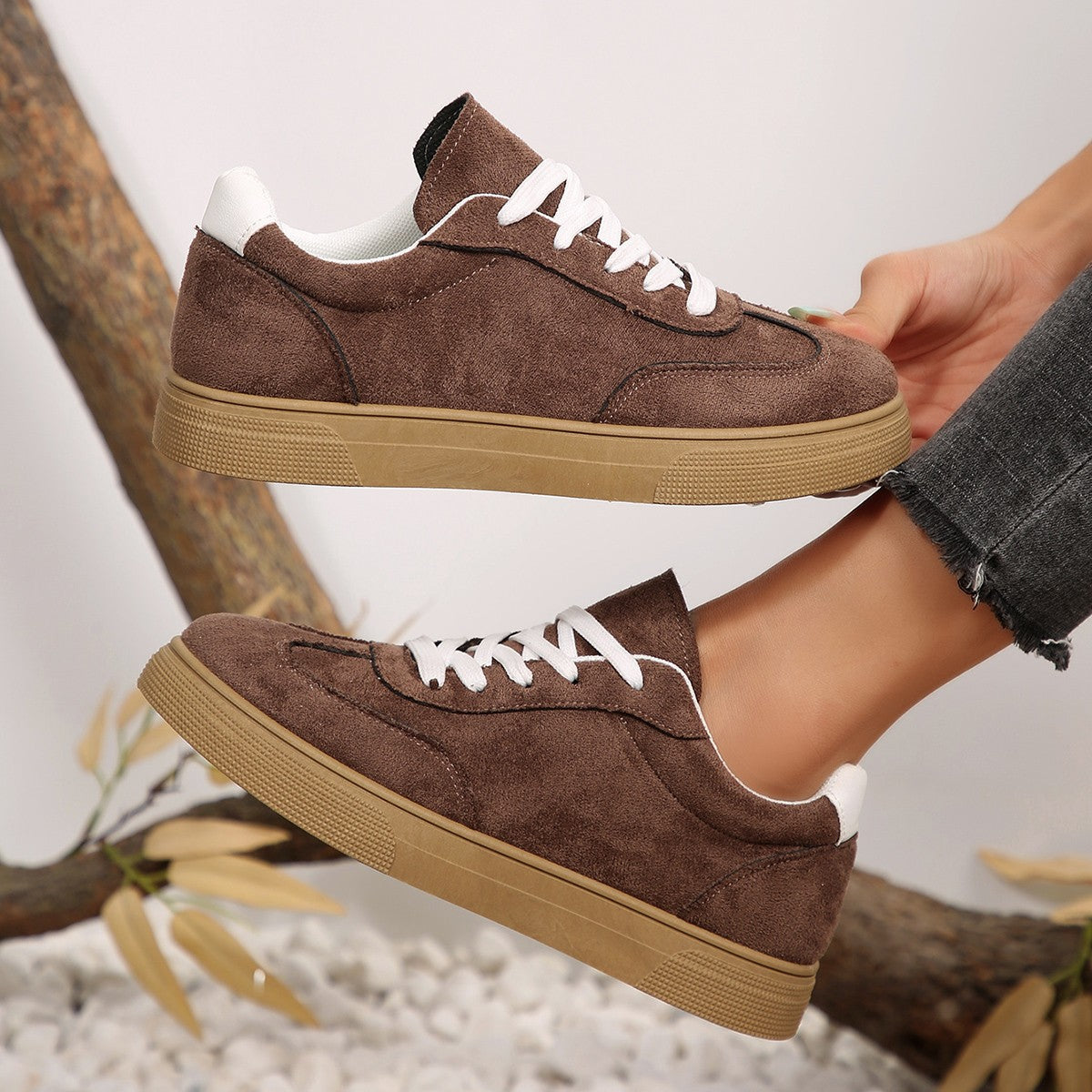 Womens Suede White Sneakers Casual Sports Shoes