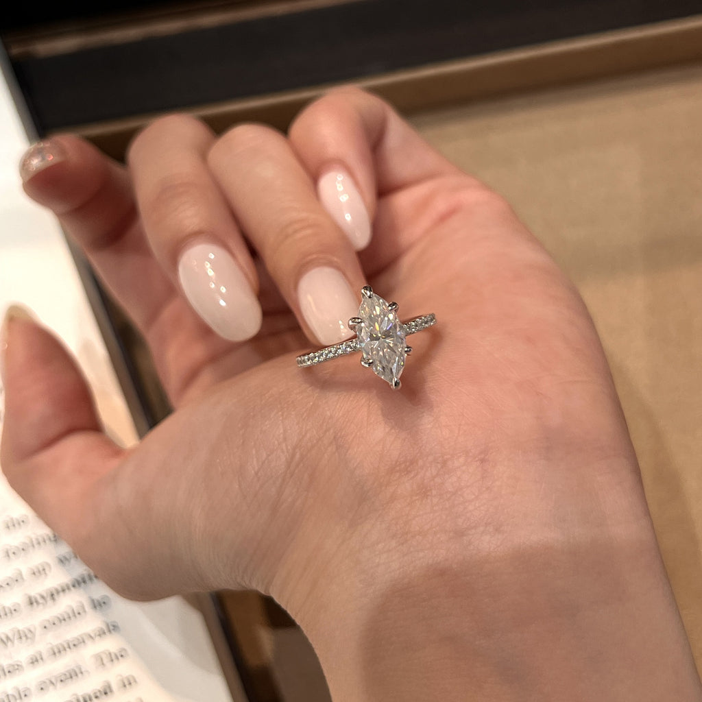 S925 Sterling Silver 2-Carat 6x12 White Marquise-Shape Moissanite Ring