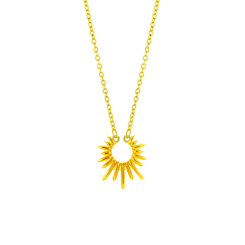 Exquisite Clavicle Necklaces Bring A Touch Of Luxury