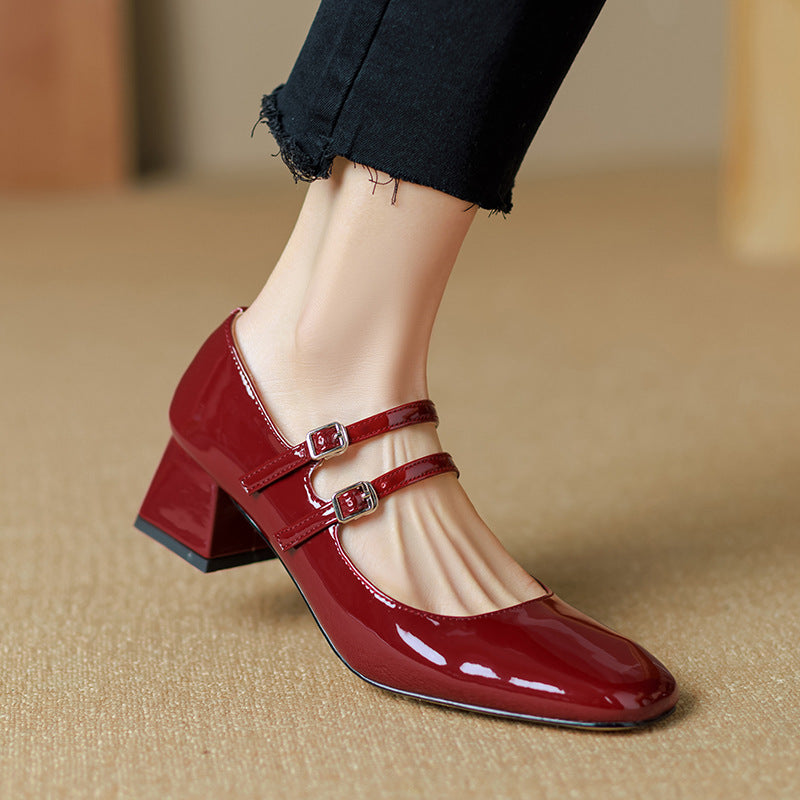 Womens Red Low-heeled Peep-toe Pumps