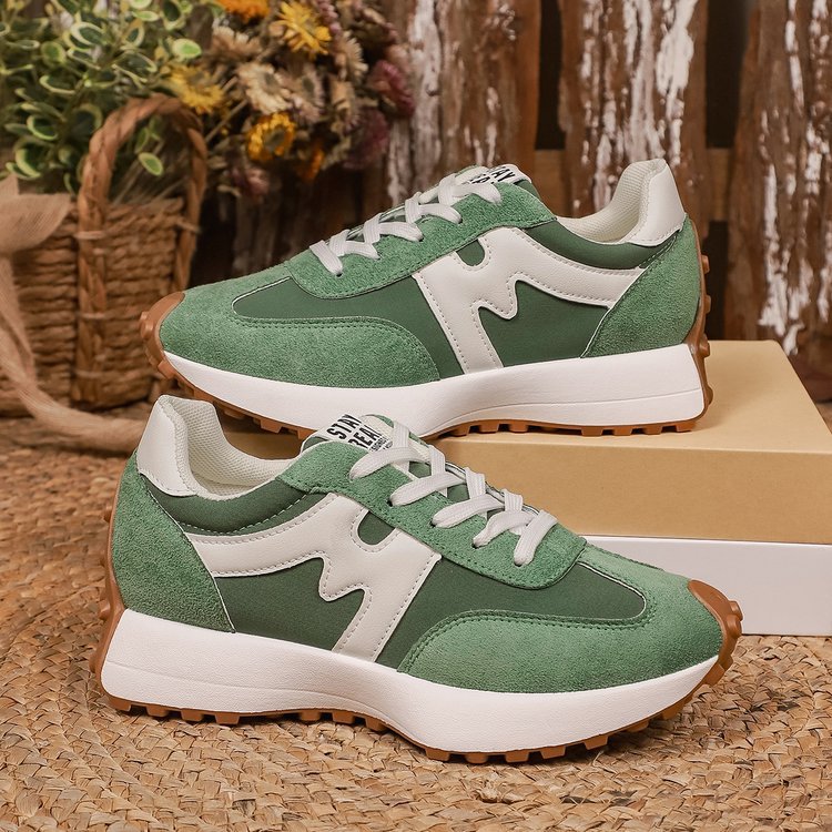 Womens Chunky-Soled Student Sneakers